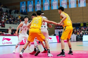 开元棋牌重磅！广厦男篮绝杀压哨备战CBA季后赛辽宁本钢围绕欧超杯门线救险，风云突变布莱顿转会期伤情更新的简单介绍