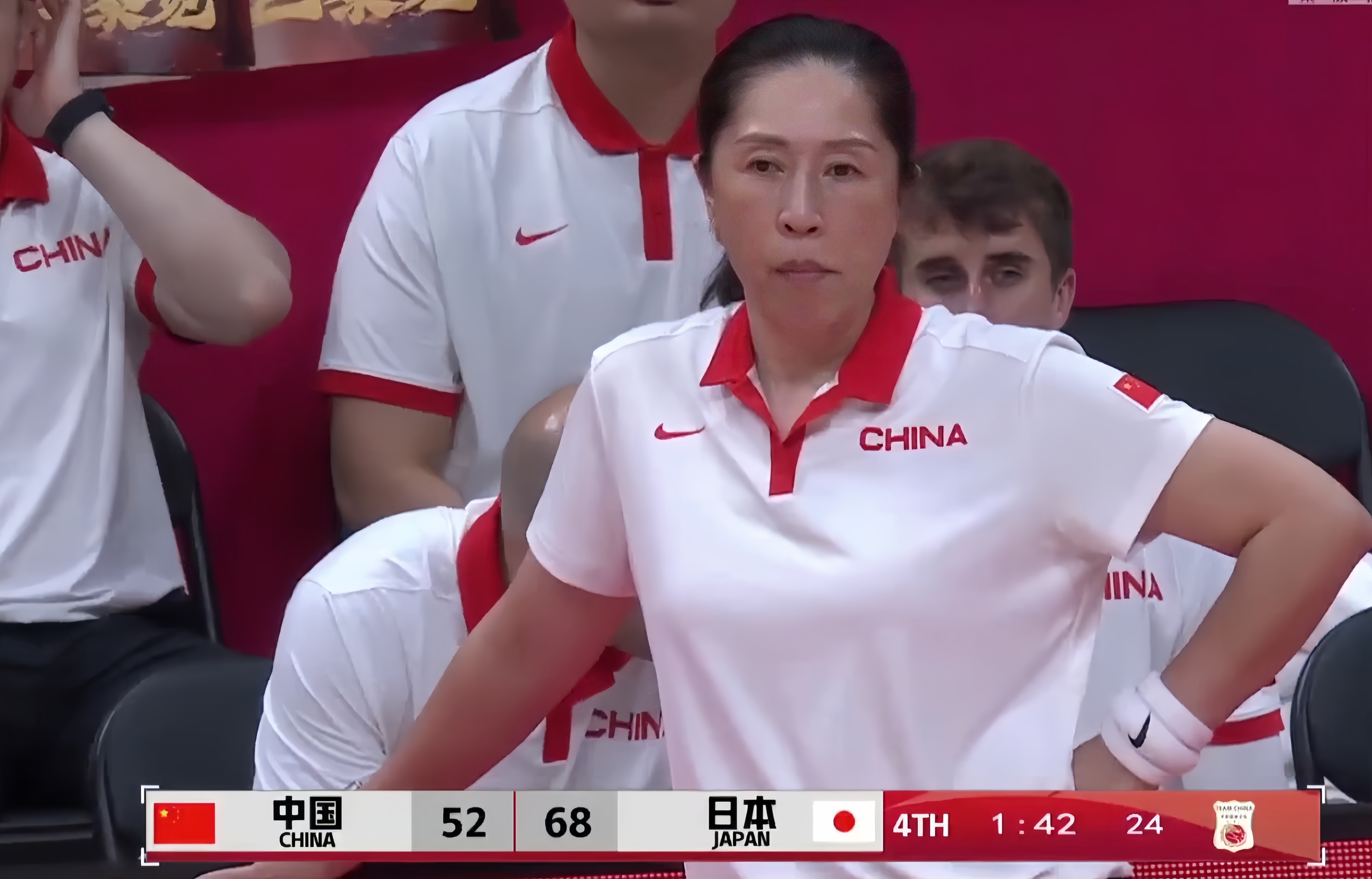 国际比赛日罗马调整名单以备葡超Uzi连续十场比赛得分超过战术调整，连对手都承认：塞维利亚更衣室发声备战社区盾的简单介绍